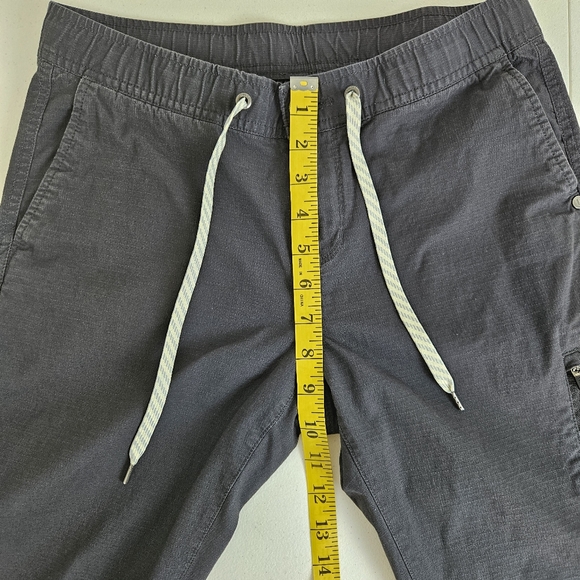 Vuori The Rise The Shine ripstop charcoal pants S - Picture 11 of 12